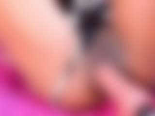 black-rosse's Live Sex Cam Show