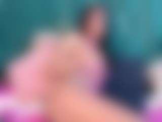 Live cam show with black-rosse - Ebony Teen (18+) on Mixed Magazine Live
