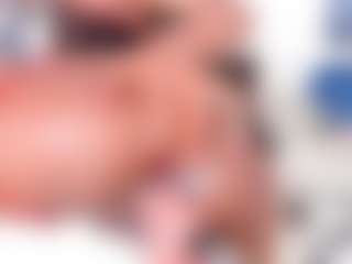 black-rosse's Live Sex Cam Show