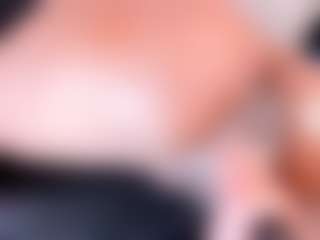 black-rosse's Live Sex Cam Show