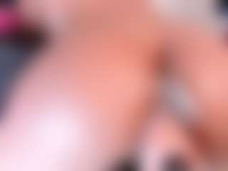 black-rosse's Live Sex Cam Show