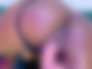 Live cam show with black-rosse - Black Blowjob on Milfs Live
