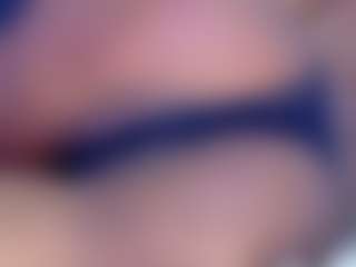 Live cam show with black-rosse - Hairy Pussy on Soda Cam