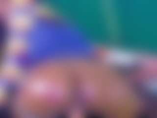 Live cam show with black-rosse - Anal Toys on madthumbs
