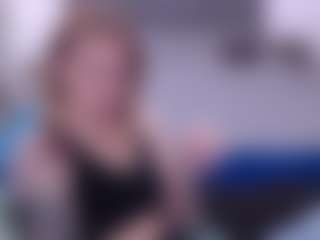 Live cam show with directgirl - College on Dolls Live