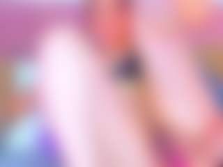Live cam show with Amy - Tease on Camming Site
