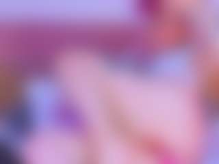Live cam show with Amy - Curvy Latina on Stripli.com | colombia