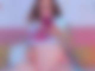 Live cam show with Amy - Big Tits on Camsoda