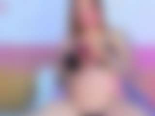 Live cam show with Amy - Blonde Hair Fetish on camtv