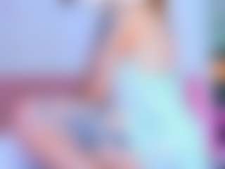 Live cam show with Amy - Latina on SinfulBabes | colombia