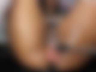 TOKIO SQUIRST's Live Sex Cam Show