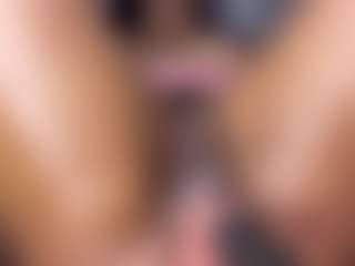 TOKIO SQUIRST's Live Sex Cam Show