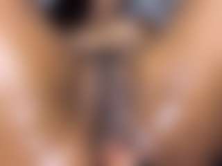 TOKIO SQUIRST's Live Sex Cam Show