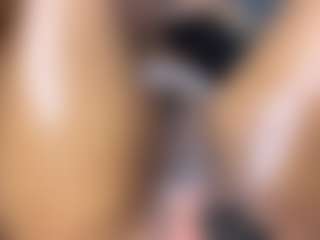 TOKIO SQUIRST's Live Sex Cam Show