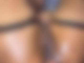 TOKIO SQUIRST's Live Sex Cam Show