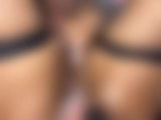 TOKIO SQUIRST's Live Sex Cam Show
