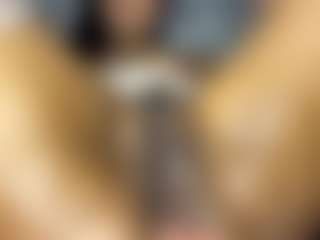 TOKIO SQUIRST's Live Sex Cam Show