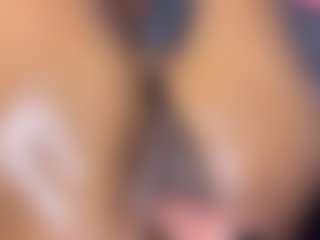 TOKIO SQUIRST's Live Sex Cam Show