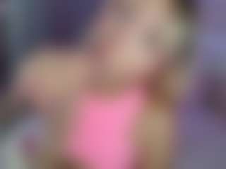 Live cam show with Sheerlyn - White on Free Soda | colombia