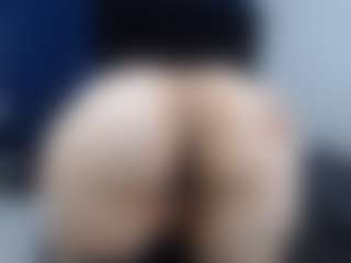 Live cam show with marckanjossi - Lesbian on TottyGirls