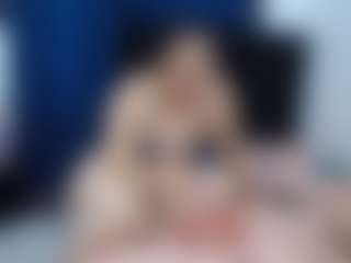 Live cam show with marckanjossi - Lesbian on xblisslive.com