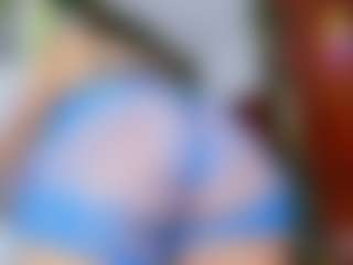 Live cam show with elikolanny - Butt Plug on Camsoda