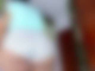 Live cam show with elikolanny - Butt Plug on Free Soda
