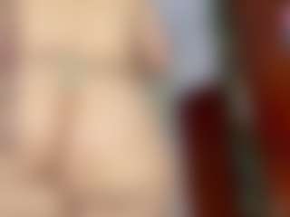 Live cam show with elikolanny - Foot Fetish Brown Hair on Milfs Live