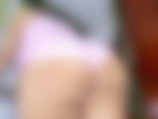 Live cam show with elikolanny - Oil on Camsoda