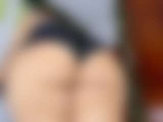 Live cam show with elikolanny - Anal Toys on livesuperchat.net