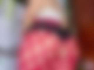 Live cam show with elikolanny - Camel Toe on Dolls Live