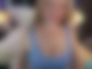 Live cam show with miaredfox - Natural on Chatstar