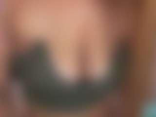miaredfox's Live Sex Cam Show