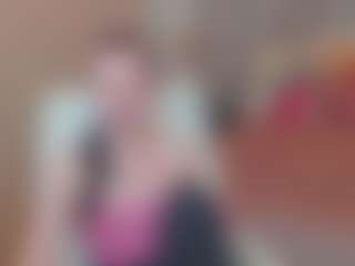Live cam show with trishadavis - Thong on AdultVida.com