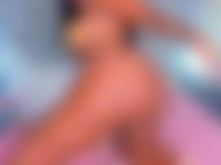 Live cam show with cammiila - Erotic Dance on Camsoda