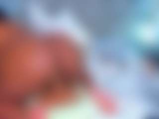 Live cam show with cammiila - Black Dildo on CamClone