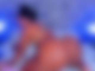 Live cam show with cammiila - Brown Eyes Black on Pornisteam.com