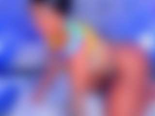 Live cam show with cammiila - Young Adult on Camsoda