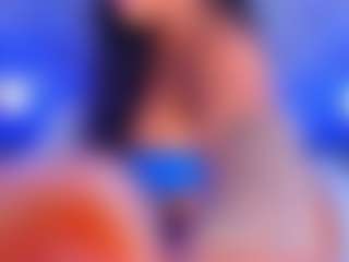 Live cam show with cammiila - Bedroom on Camsoda
