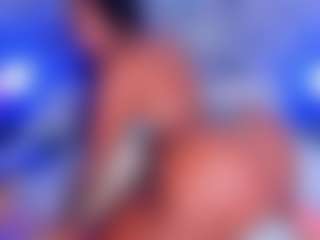 Live cam show with cammiila - Fingers on Cam Slut