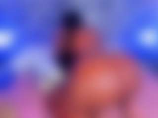 Live cam show with cammiila - Ebony Teen (18+) on Camsoda