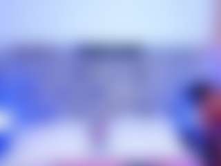 Live cam show with cammiila - Ebony Teen (18+) on CamClone