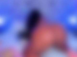 Live cam show with cammiila - Black Toys on TeamSkeetLive