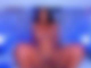 Live cam show with cammiila - Oil on CamSodaAdn