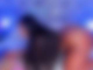 Live cam show with cammiila - Ebony Blowjob on Camsoda