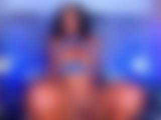 cammiila's Live Sex Cam Show