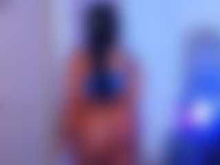 Live cam show with cammiila - Curvy Latina on Camsoda | colombia