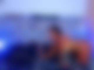 Live cam show with cammiila - Squirt on Camsoda