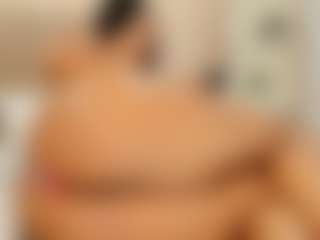 Live cam show with mialopezz - Athletic Ebony on Sex Cam Show