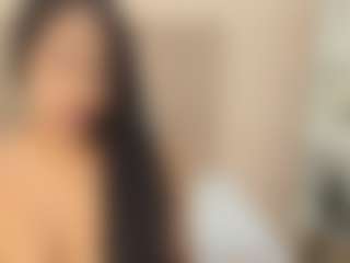 mialopezz's Live Sex Cam Show